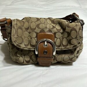 Beautiful Coach Bag shelter bag